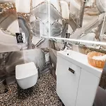 Anders Hotel 4*
