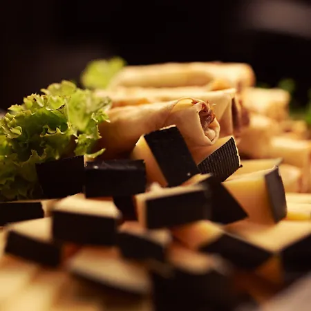 Отель Anders 4*