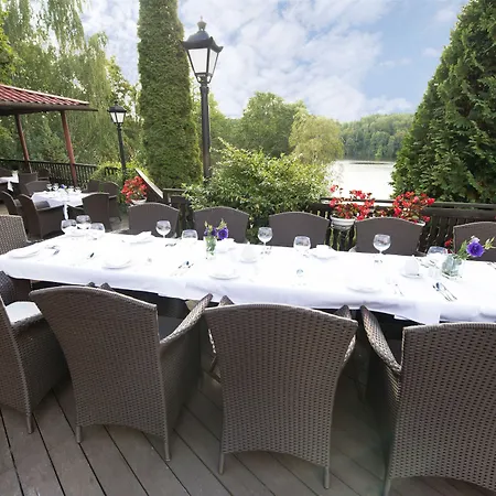 Anders Отель Старе-Яблонки