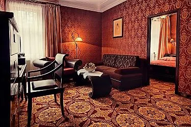 Hotel Anders Stare Jabłonki