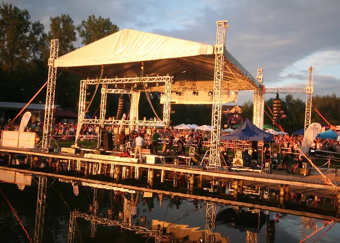 Anders 4* Stare Jabłonki